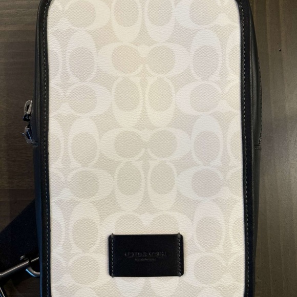 •new• Coach Sullivan Pack in gunmetal chalk multi Signature Canvas - Picture 3 of 9